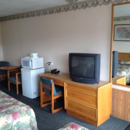 Weber Inn Kitchener Buitenkant foto