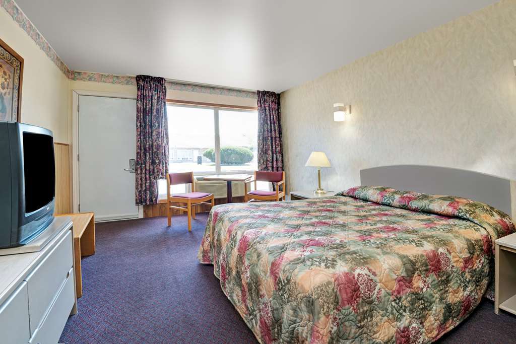 Weber Inn Kitchener Kamer foto