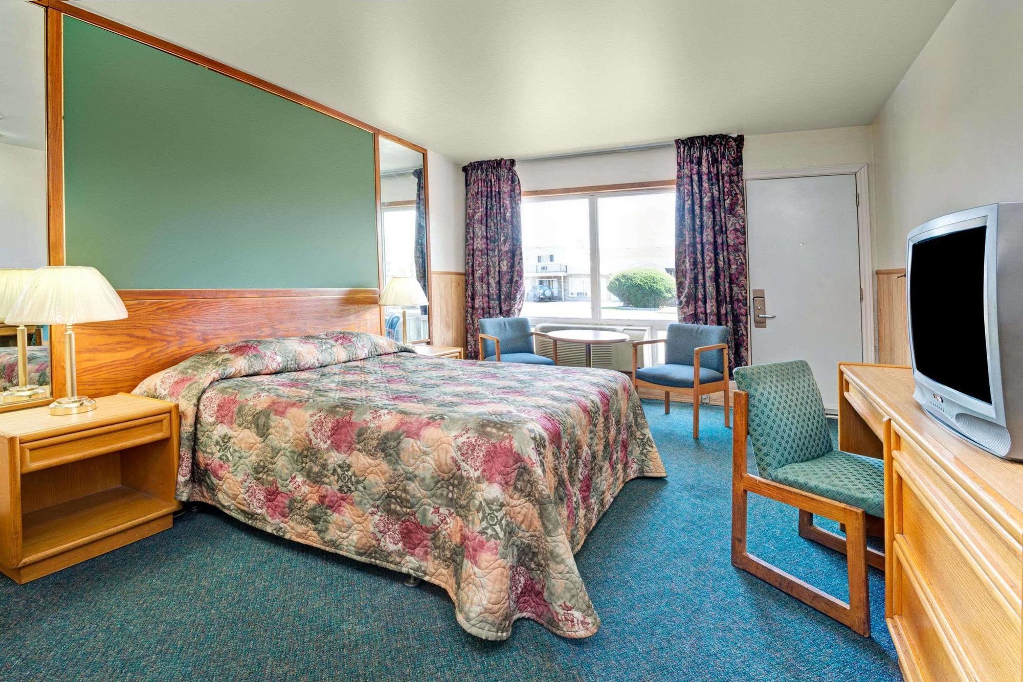 Weber Inn Kitchener Buitenkant foto